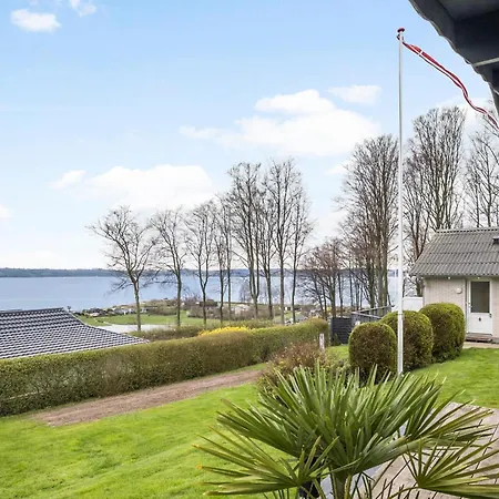 Hébergement de vacances 3 Bedroom Cozy In *