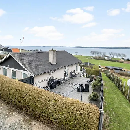 Holiday home 3 Bedroom Cozy In